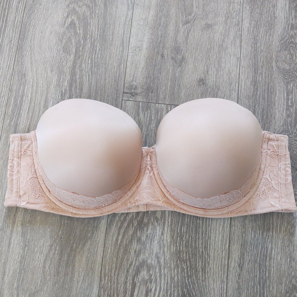 Torrid Curve Strapless/Convertible Underwire Bra Size 44C